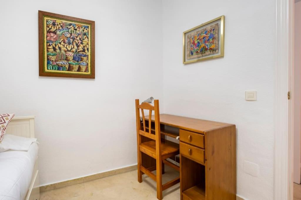 Apartamento Centro Ferrandiz Parking Gratis Málaga Exterior foto