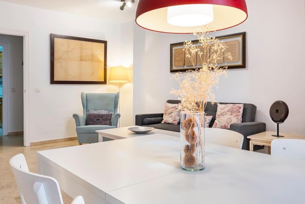 Apartamento Centro Ferrandiz Parking Gratis Málaga Exterior foto