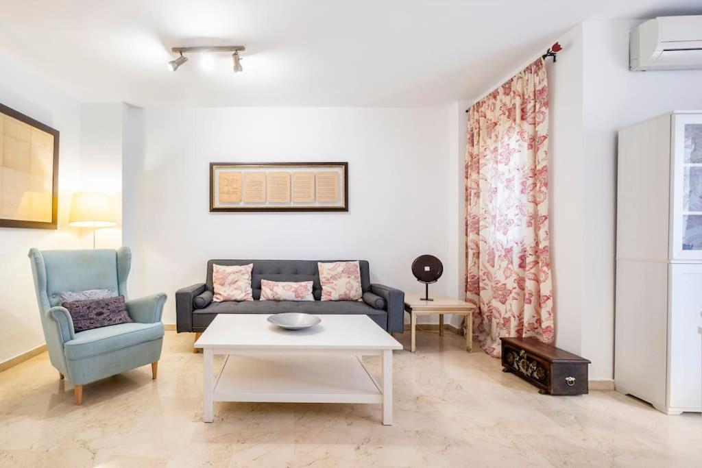 Apartamento Centro Ferrandiz Parking Gratis Málaga Exterior foto